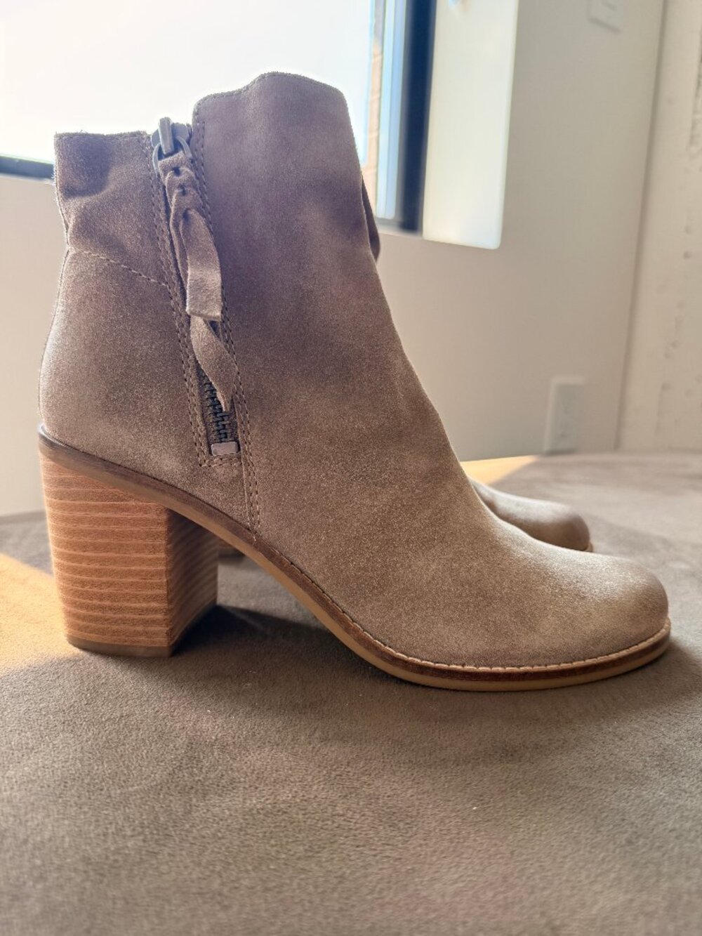 Dolce Vita "Lanie" Bootie – Dark Taupe Suede – Size 9.5